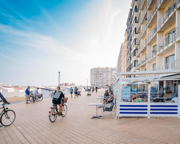Zonnig Aan Zee In Mariakerke Ostend Exterior photo